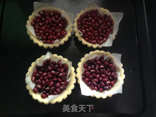草莓圣诞老人塔的做法步骤:12