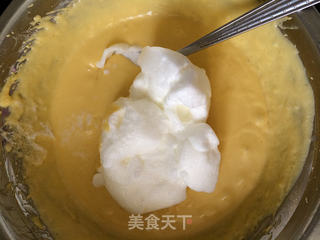草莓蛋糕(电饭锅版)的做法步骤:4