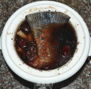 黑豆煲鲩鱼尾的做法步骤:6