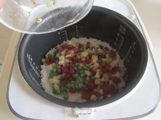 香肠土豆焖饭的做法步骤:7