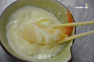 金丝沙拉凤尾虾的做法步骤:13