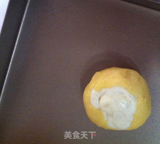 外表刚硬内心柔软之酸奶中种菠萝包的做法步骤:7