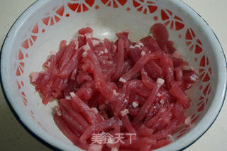 芹菜肉丝的做法步骤:5