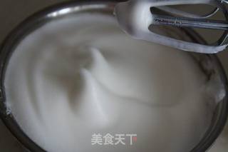 电饭煲版戚风蛋糕的做法步骤:7