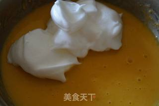 电饭煲版戚风蛋糕的做法步骤:8