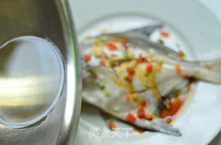 清蒸鲳鱼的做法步骤:7
