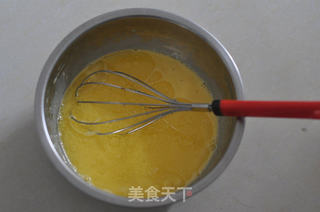 蓝莓酸奶蛋糕的做法步骤:4