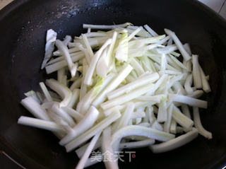 醋溜白菜帮的做法步骤：4