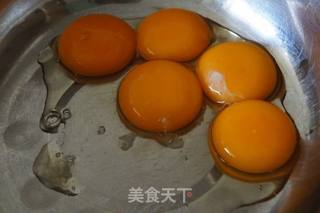 电饭煲版戚风蛋糕的做法步骤:3