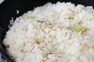【意式藏红花烩饭】:给食物做减法的做法步骤:10