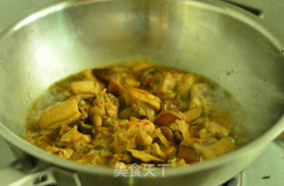 香菇炖鸡的做法步骤:11