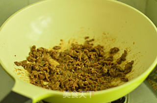 芹香牛肉的做法步骤:6