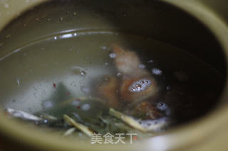 菜干咸猪骨粥的做法步骤:4