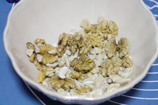 【焦糖核桃咖啡慕斯蛋糕】:口口难舍香浓滋味的做法步骤:50