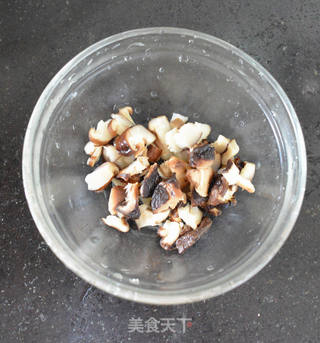 淡菜干香菇粥的做法步骤:4