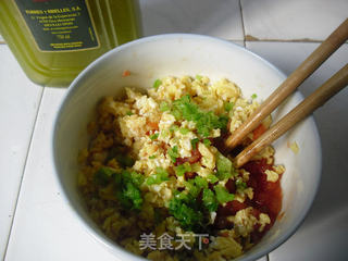 番茄鸡蛋迷你饺的做法步骤:4