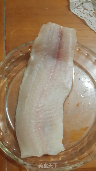 花开富贵牡丹鱼片的做法步骤:2