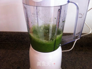 菜汁面包的做法步骤:2