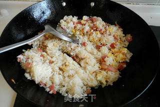 培根蛋炒饭的做法步骤:7