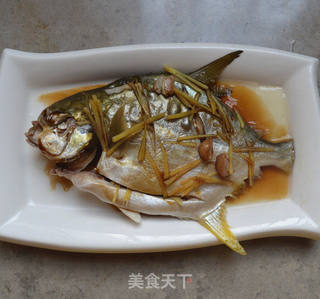 清蒸金鲳鱼的做法步骤:7