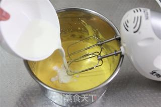 【番茄配方】西柚戚风蛋糕——清新清香,口感细腻的做法步骤:4