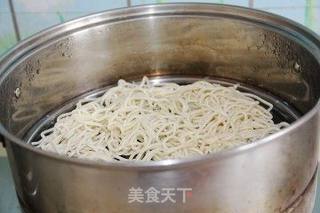 蒸焖面的做法步骤:2