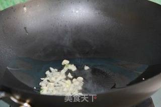 豌豆炒腊肠的做法步骤:4