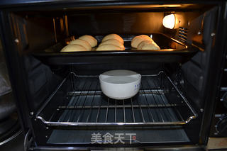 葡萄干小餐包的做法步骤:7