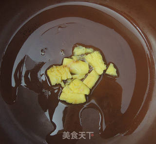 【酱油鸡】春节团年饭首选 的做法步骤:2