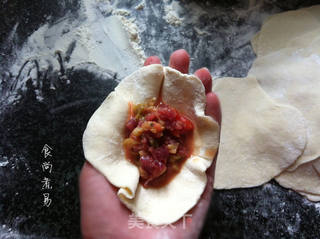 牛肉榨菜番茄汤包的做法步骤:17