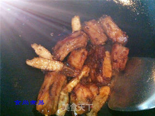 香芋排骨煲的做法步骤:11