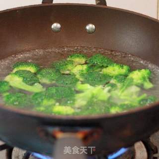 可爱美食惹人爱-----小猪猪便当的做法步骤:2