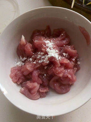 肉丝蒜黄的做法步骤:4