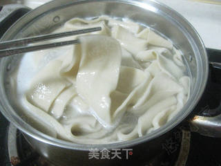 老陕面食之油泼扯面——不用抹油的家常扯面做法的做法步骤:8