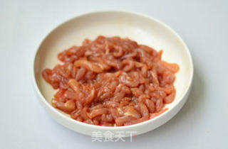 青椒肉丝的做法步骤:4
