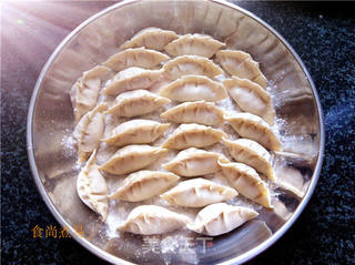 岭南冰花煎饺的做法步骤:7