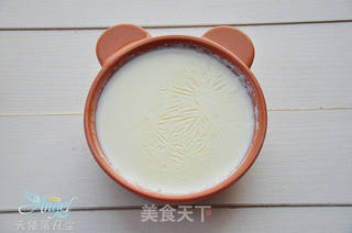 小娃娃蜜豆双皮奶的做法步骤:3