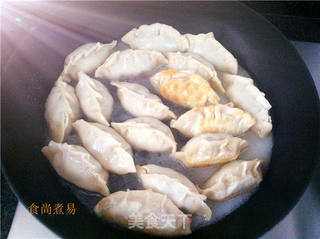 岭南冰花煎饺的做法步骤:10