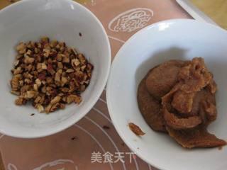 红糖红枣戚风蛋糕的做法步骤:2