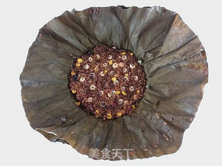合家团圆之腊味荷叶饭的做法步骤:16