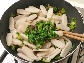 麻油肉丝炒年糕 我♥年糕7的做法步骤:7