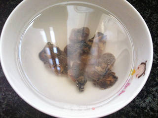 西洋菜猪肉汤的做法步骤:2