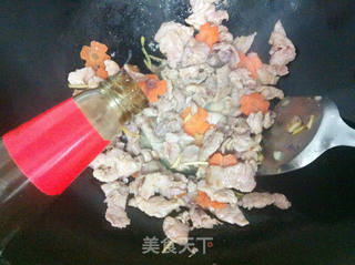 西兰花肉片煲的做法步骤:13