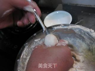 手工鱼丸的做法步骤:12