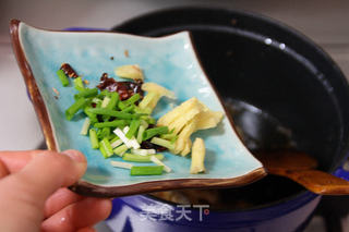 【无油健康版笋干红烧肉】:爆竹迎春新年到的做法步骤:15
