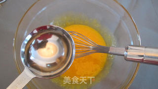 香草戚风蛋糕——最基础的蛋糕的做法步骤:3