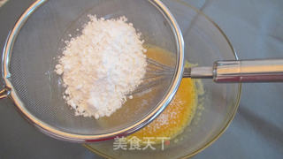 香草戚风蛋糕——最基础的蛋糕的做法步骤:6
