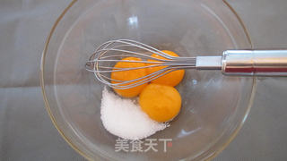 香草戚风蛋糕——最基础的蛋糕的做法步骤:2
