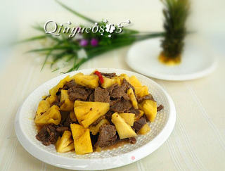 菠萝牛肉的做法步骤：8