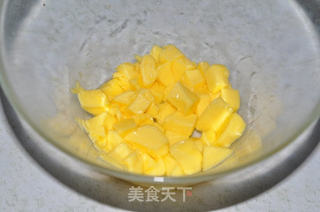 奶油霜裱花蛋糕的做法步骤:12